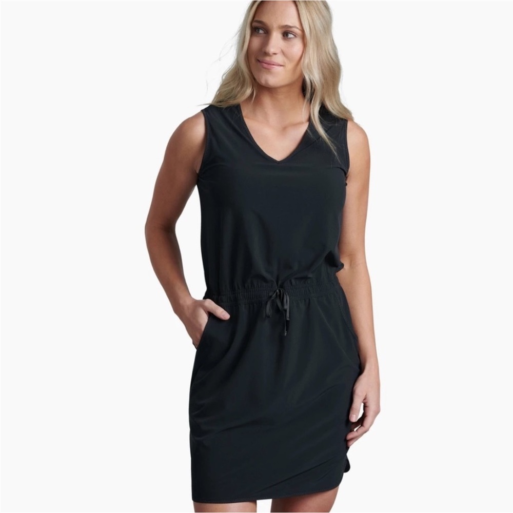 Women's Black Sleeveless Drawstring Dress